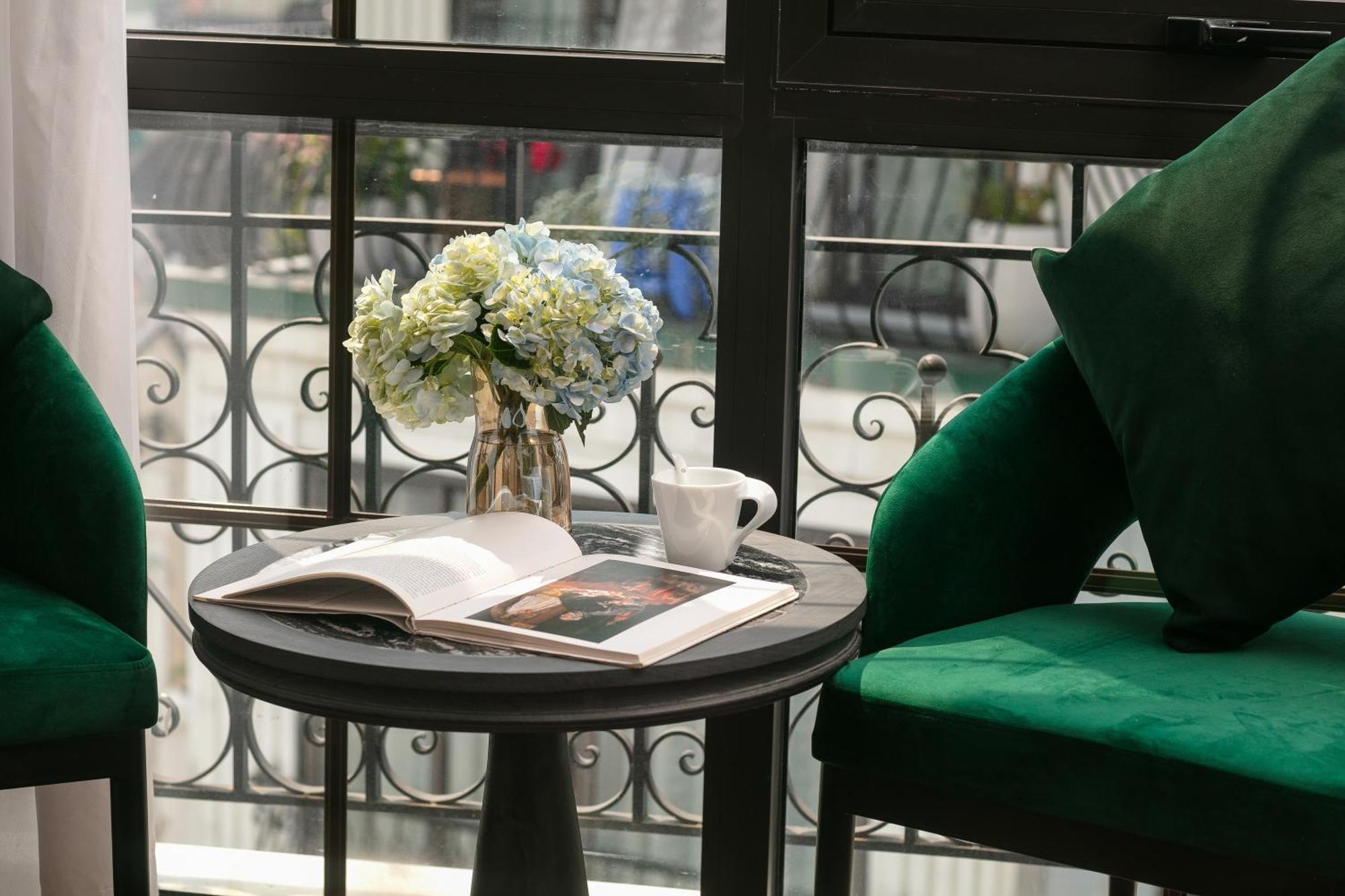Hanoi Plaza Suite Hotel & Spa Екстер'єр фото