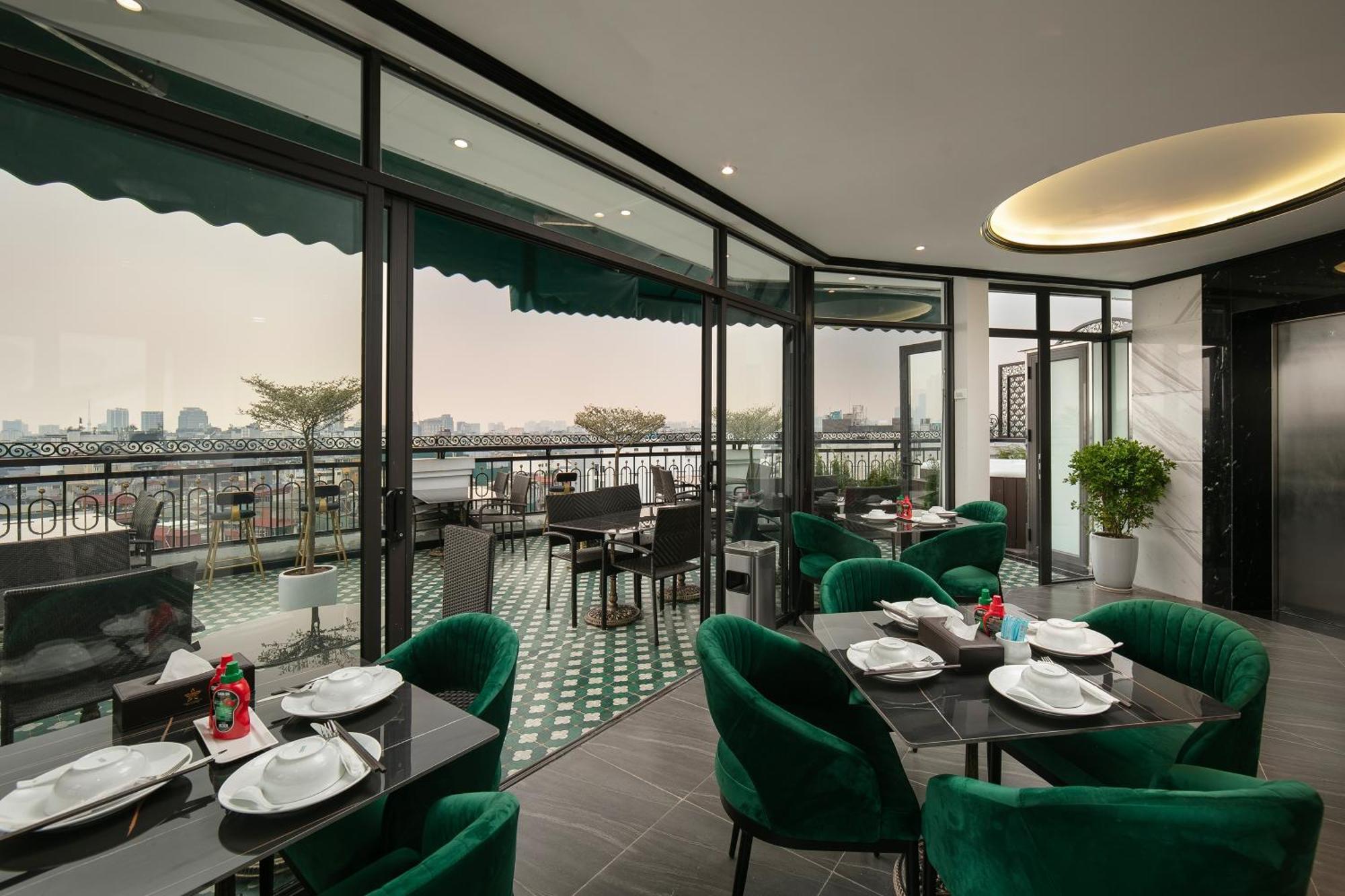 Hanoi Plaza Suite Hotel & Spa Екстер'єр фото