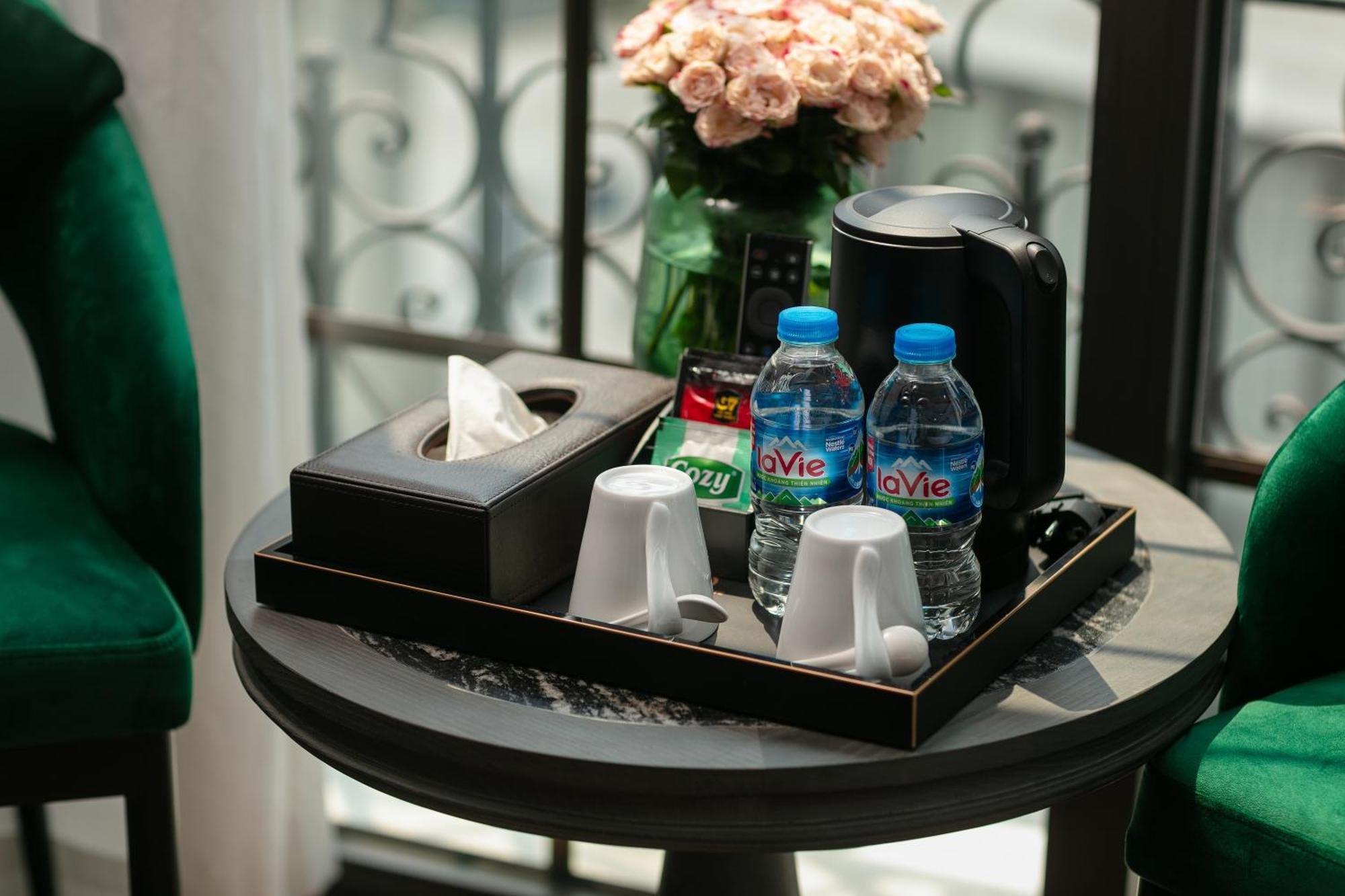 Hanoi Plaza Suite Hotel & Spa Екстер'єр фото